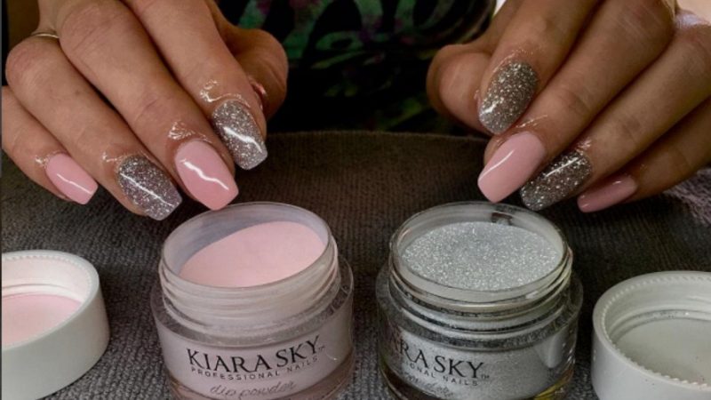 Have you know about the simplest method to remove dip powder from nails